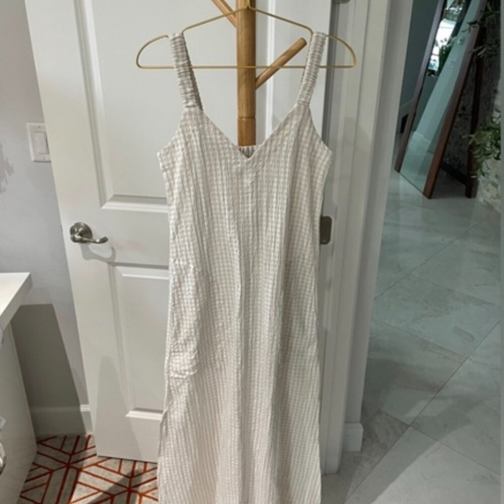 Splendid White Maxi Sundress with Square Neck - Picture 2 of 4